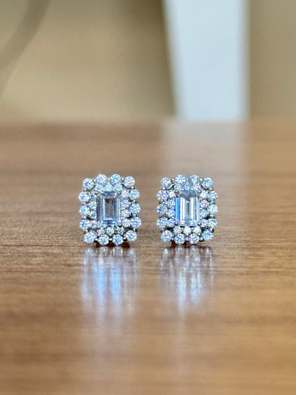 The Sistora 'Royal Glare' Emerald-Cut Halo Studs (925 Silver)