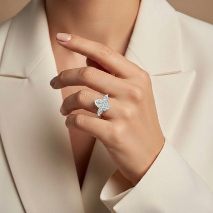 The Sistora 'Stellar Tear' D-Color Three-Stone Pear Ring (925 Silver)